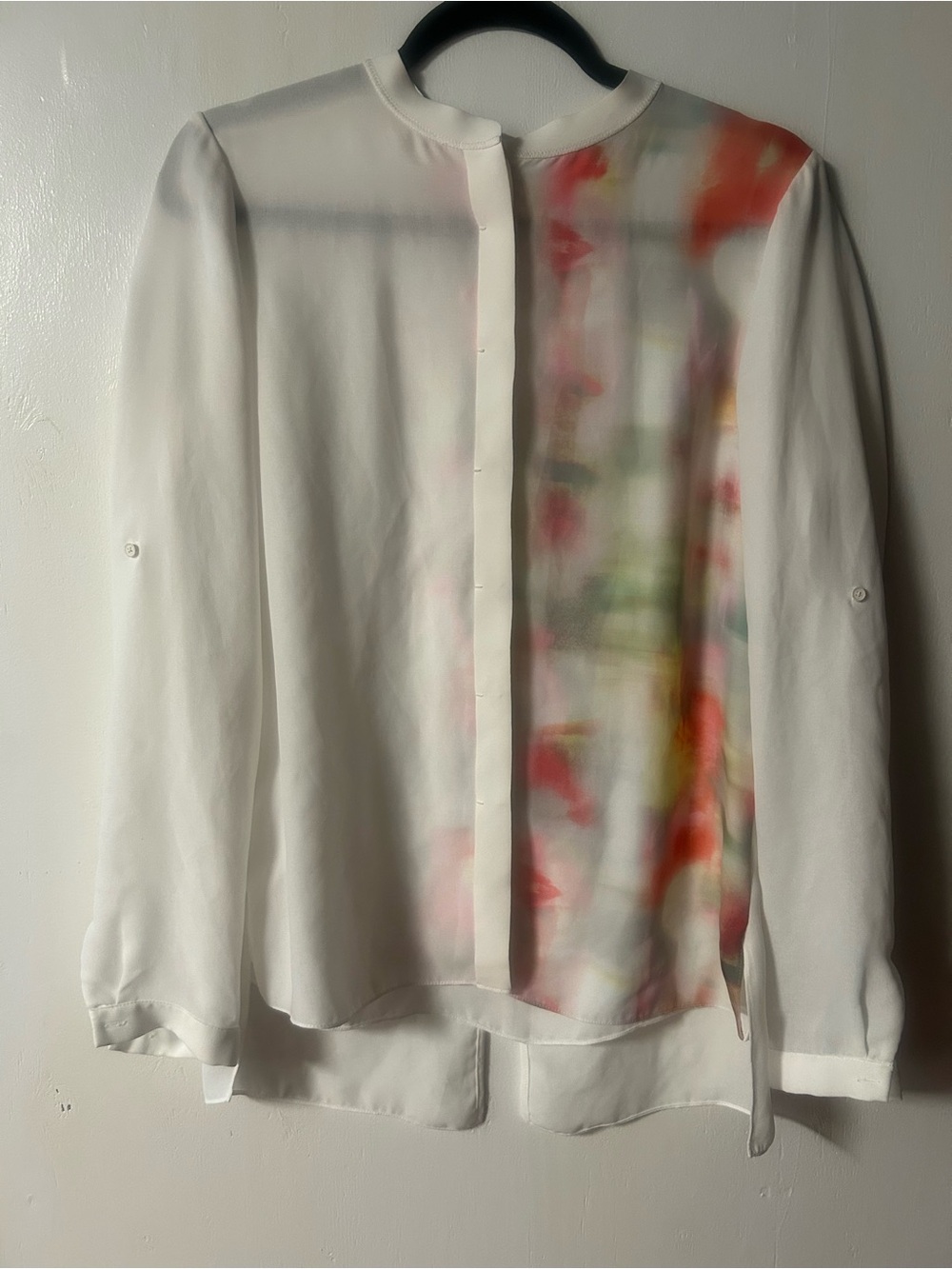 Ellie Tahari Abstract Blouse